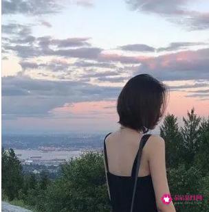 小脸适合剪什么样的发型好看