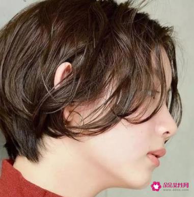 发量少适合的发型