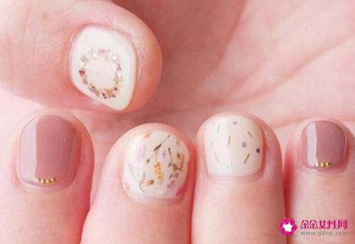 适合手短胖的美甲图片