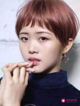 矮个子胖女人适合什么发型