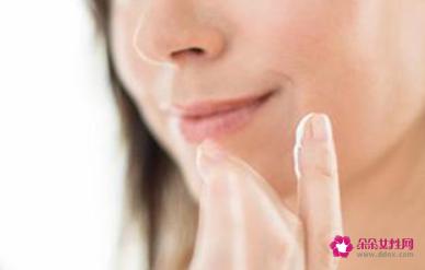 乳液是什么作用