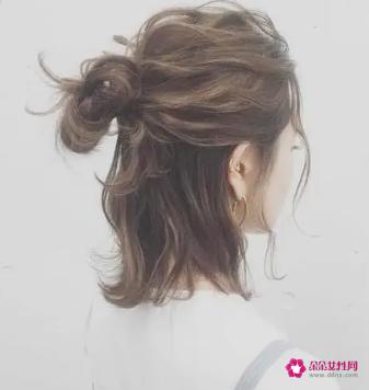 编发发型简单又好看中学女生