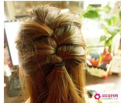 编发发型简单又好看中学女生