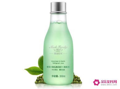 爽肤水的使用方法