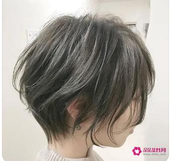 发量少适合的发型