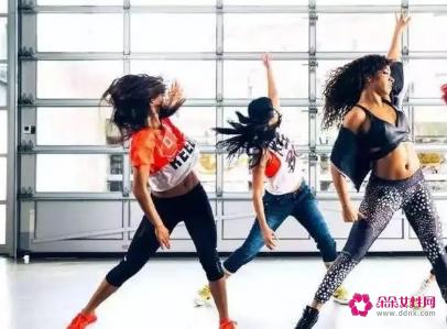 简单减肥舞步视频教程