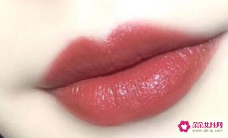 完全素颜适合的口红