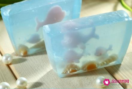 手工皂洗脸好吗