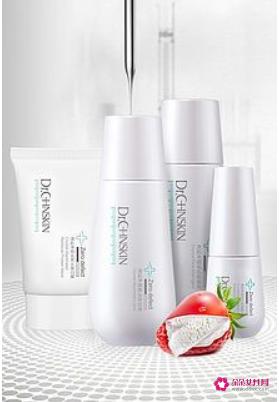 瓷肌去黑头套装怎么样