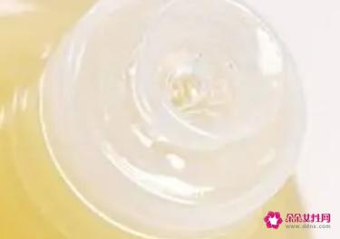 爽肤水和柔肤水区别有哪些