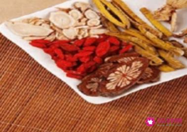 中医祛痘的偏方