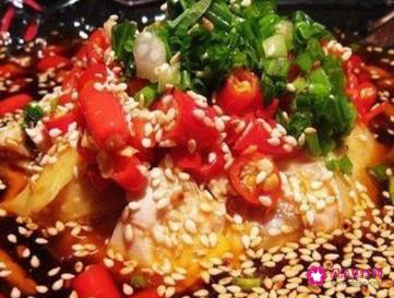 青春期长痘痘怎么办