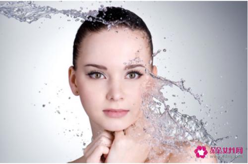 如何快速辨别自己的肤质