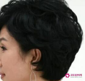 中年女人短发发型图片大全