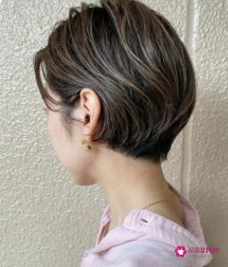 中年女人短发发型图片大全