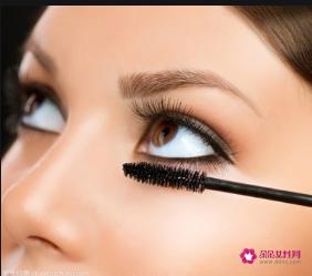 内双眼皮化妆技巧 6招搞定韩式妆容