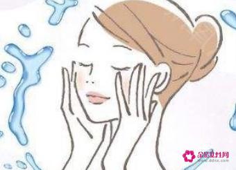 如何快速的给皮肤补水