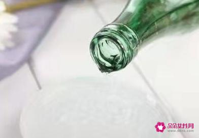 白醋洗头发的正确方法