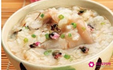 能够美容养颜的药膳粥