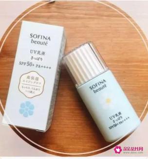 改善油性皮肤的护肤品