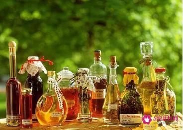 芳香精油产品护肤功能及使用方法介绍
