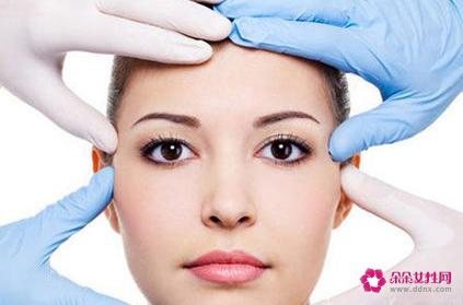 只需5步教你如何去除法令纹