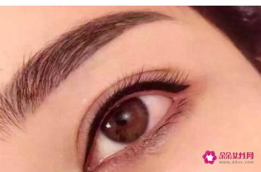 做双眼皮手术过程疼吗