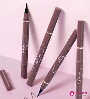 眼线笔哪种好用