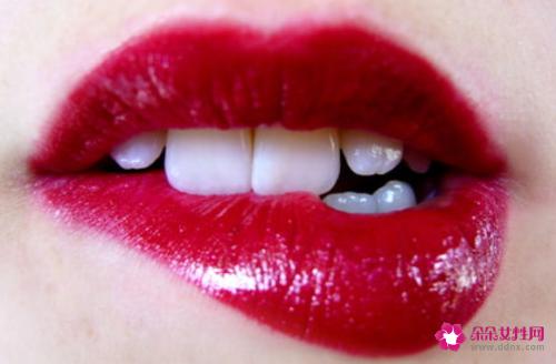 烈焰红唇的四大要领