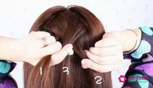 懒人扎出简单漂亮头发步骤