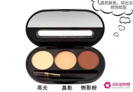 修容粉和修容膏的区别