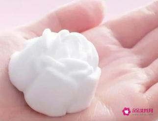 油性皮肤毛孔粗大用什么洗面奶好点