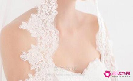 新娘怎么设计婚纱造型