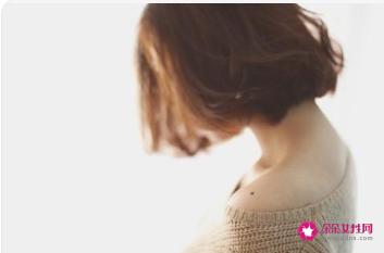 50岁女人留啥发型好看新款