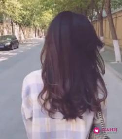 50岁女人留啥发型好看新款