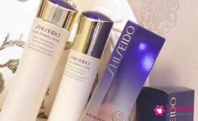 30岁左右的女人用什么护肤品