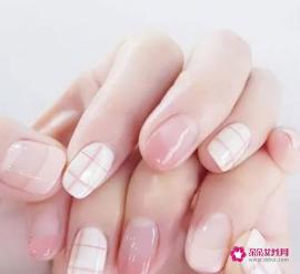 美甲水晶甲怎么做