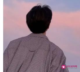 脸小的男生适合什么发型