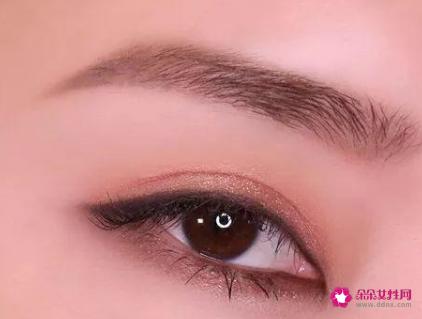 教你正确修眉画眉技巧
