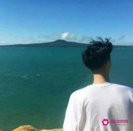 男士圆脸适合什么发型