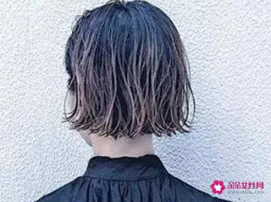 头发总是毛毛躁躁怎么办