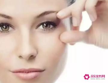 眼霜和眼贴的五大使用误区