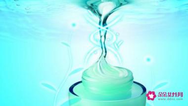 秋天用什么护肤品补水效果好
