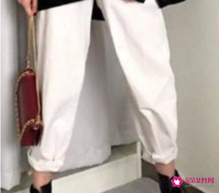 马丁靴该怎样搭配搭配