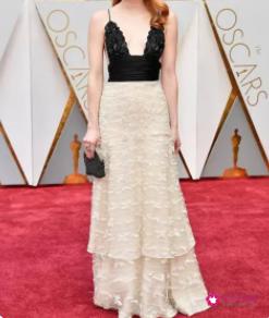 女士晚宴着装要求