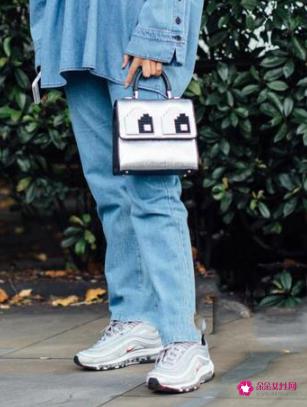 今年穿什么鞋子最流行