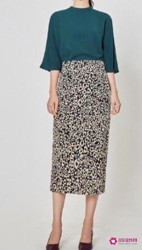 四十岁女人穿衣打扮服饰搭配图片