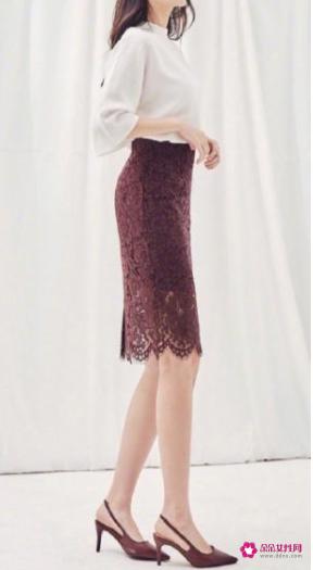 四十岁女人穿衣打扮服饰搭配图片