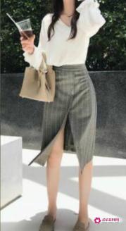 四十岁女人穿衣打扮服饰搭配图片