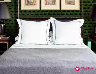 和蓝色搭配的3种颜色